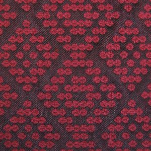 Shasha Dots E6 2529 103, meubelstof met ingeweven stippen in ruitpatroon